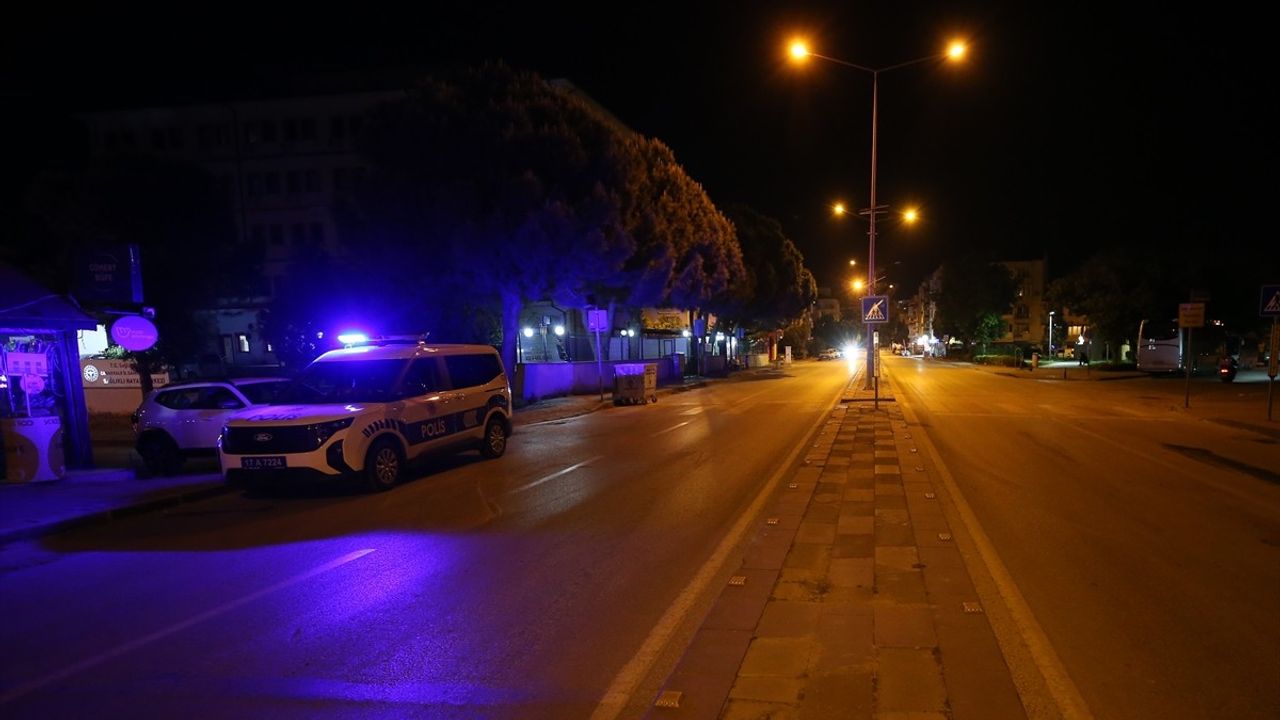 Çanakkale'de Şüpheli Araç Takibinde Üniversite Öğrencisi Ağır Yaralandı