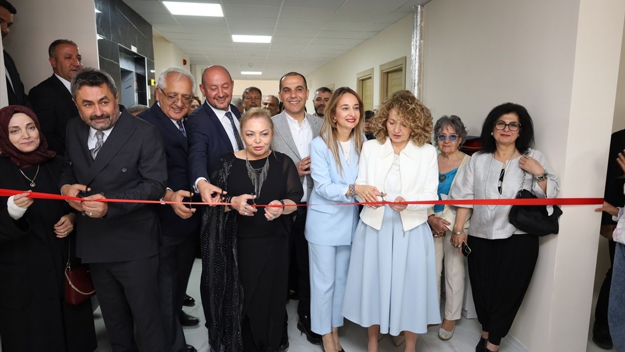 Çankırı'da Uluslararası Resim Çalıştayı Renkli Anlara Sahne Oldu