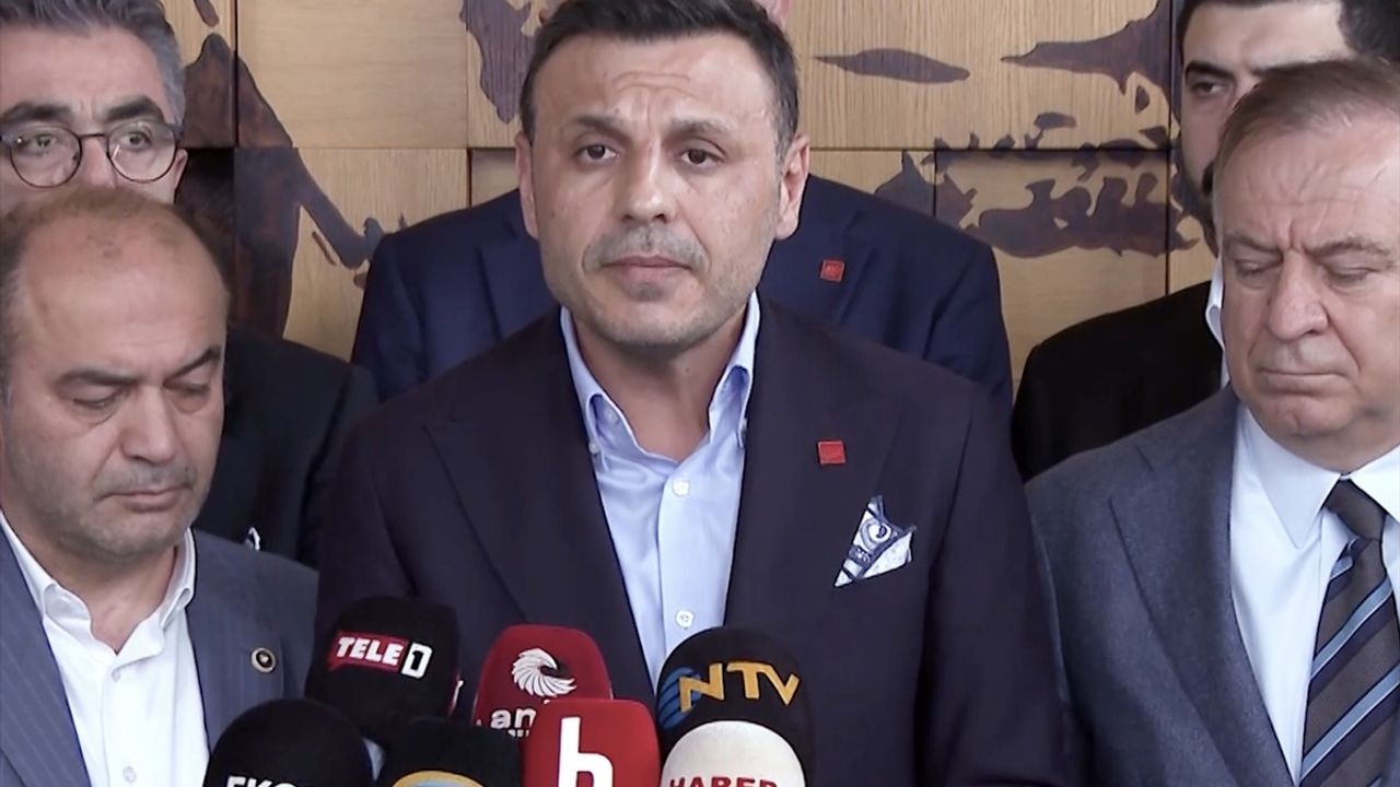CHP İstanbul İl Başkanı Çelik'ten Yolsuzluk Soruşturması Açıklaması