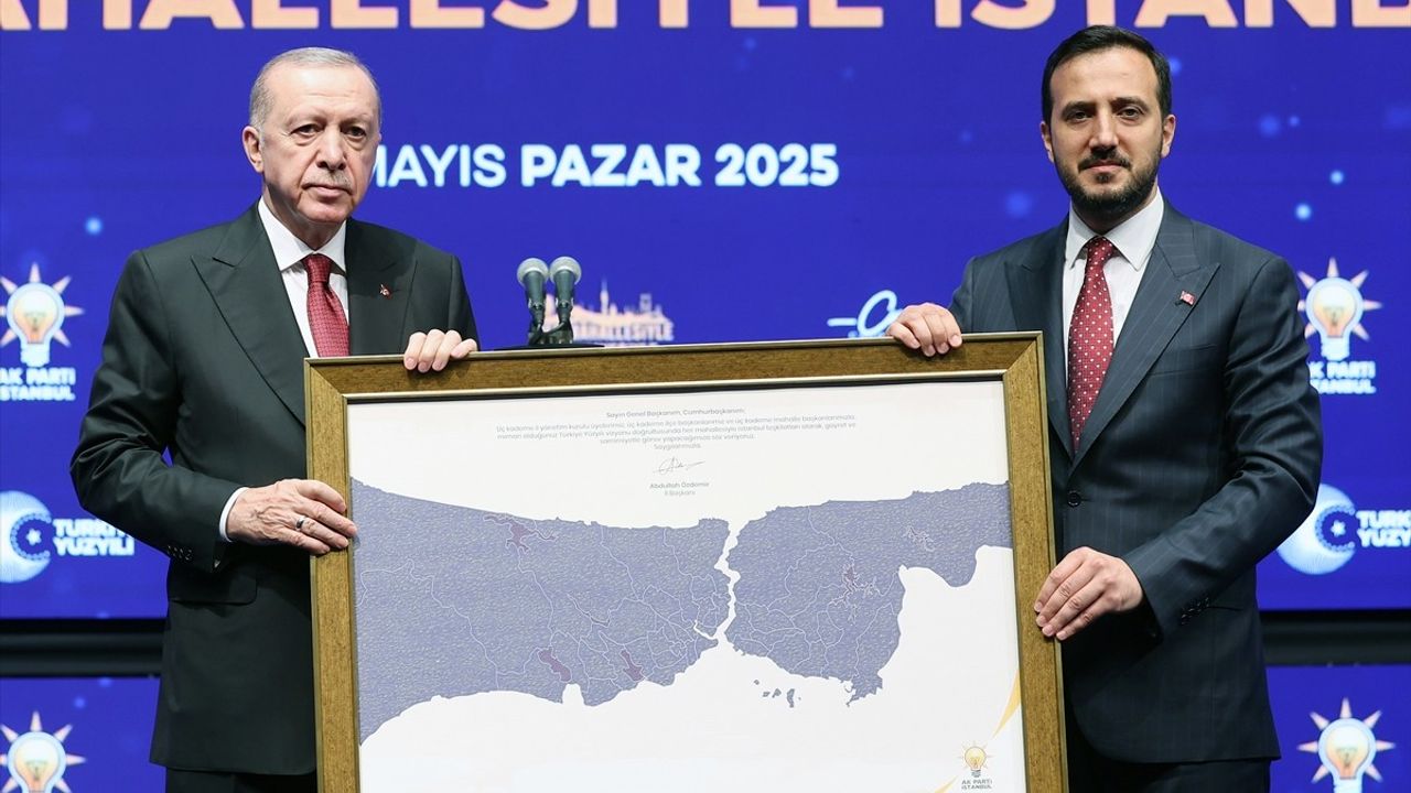 Cumhurbaşkanı Erdoğan, İstanbul'da AK Parti Teşkilatına Seslendi