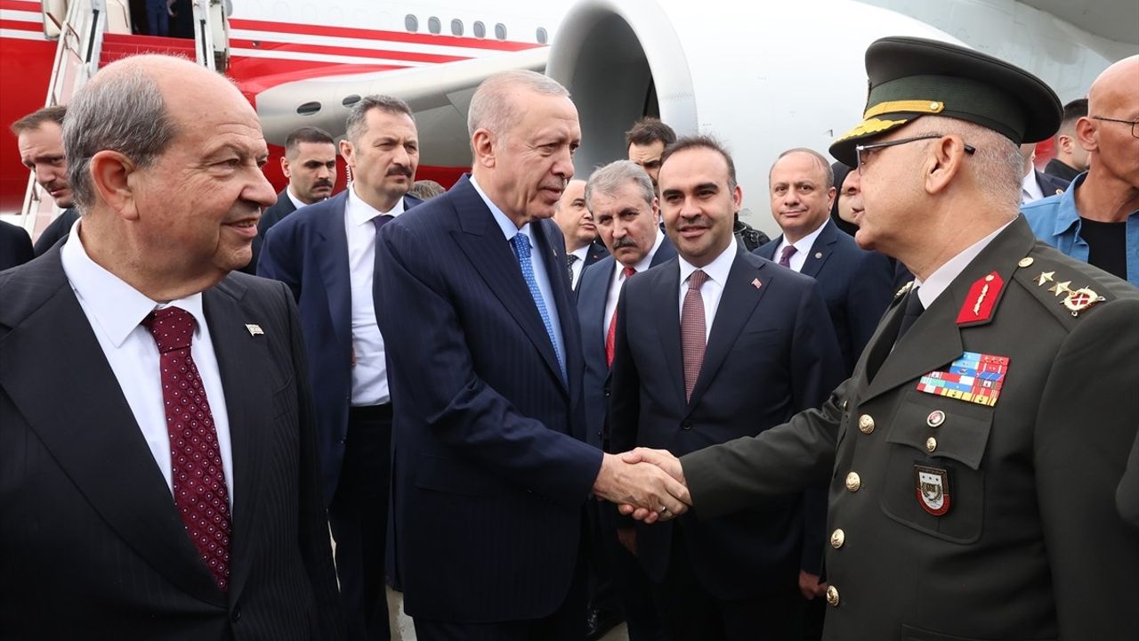 Cumhurbaşkanı Erdoğan KKTC'de Resmi Ziyaret Gerçekleştirdi