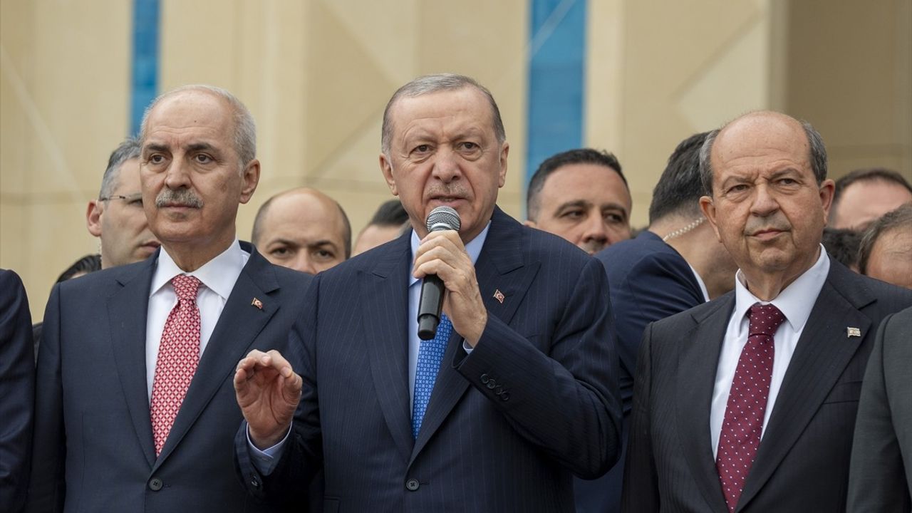 Cumhurbaşkanı Erdoğan, Türk Dünyası ile İlişkilerin Güçlendirilmesine Vurgu Yaptı