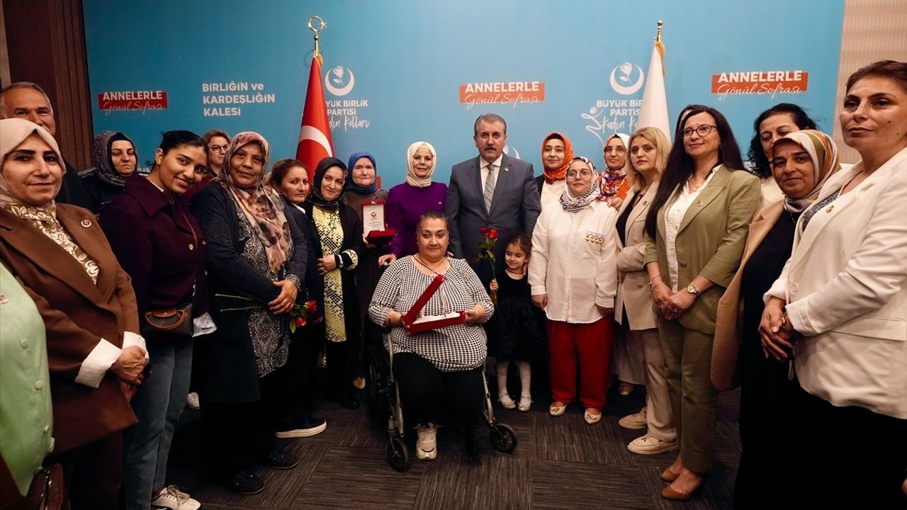 Destici: Yangının Müsübbipleri Cezalandırılmalı