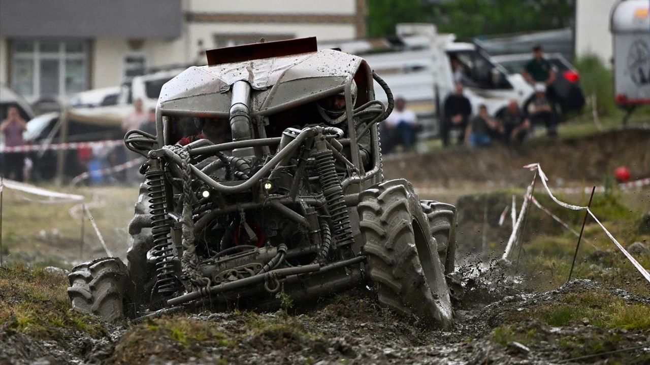 Düzce'de 34. Geleneksel Off-Road Şenlikleri Başladı