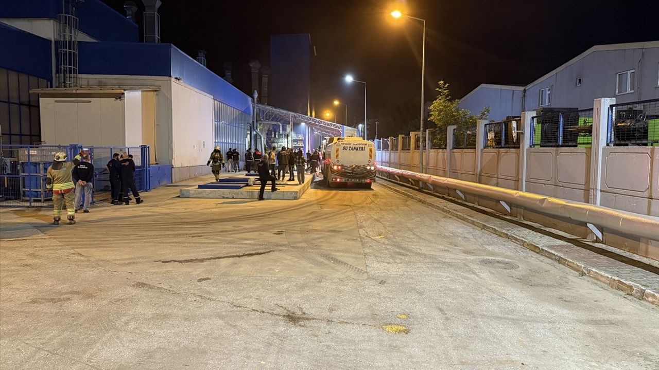 Düzce'de Otomotiv Fabrikasında Yangın: Hasar Var