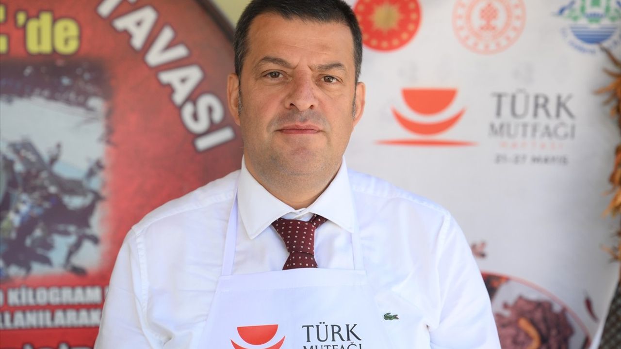 Edirne'de Türk Mutfağı Haftası'nda Tava Ciğer Başarıyla Tanıtıldı