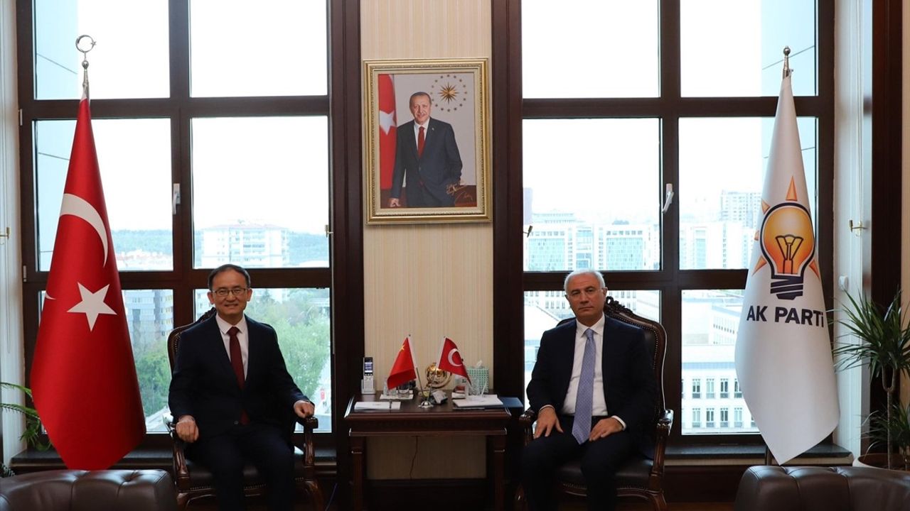 Efkan Ala, Çin Büyükelçisi Ciang ile Verimli Bir Görüşme Gerçekleştirdi