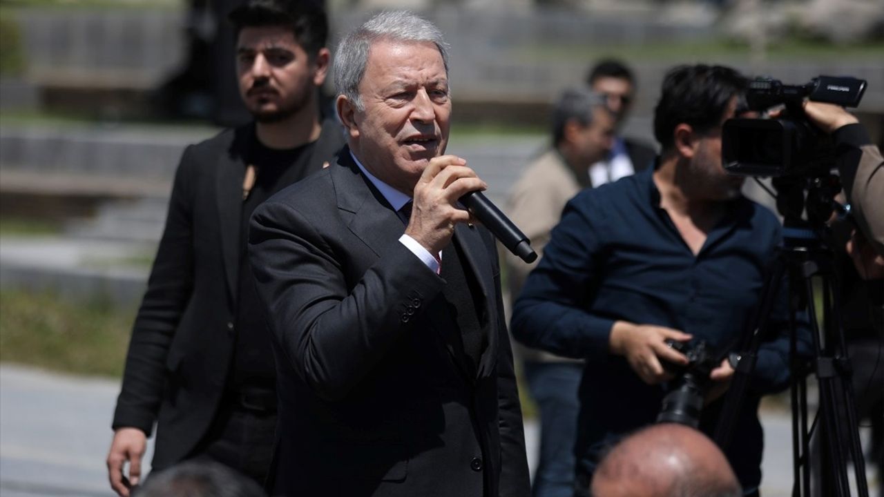 Elazığ'da Alıkul Osmonov ve Manas Destanı Programı Düzenlendi