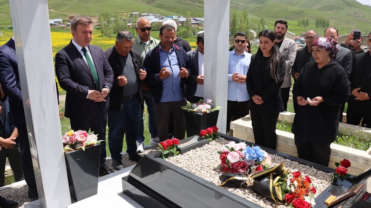 Erzincan'da Uğur Yıldız'ın Anısına Kütüphane Açıldı