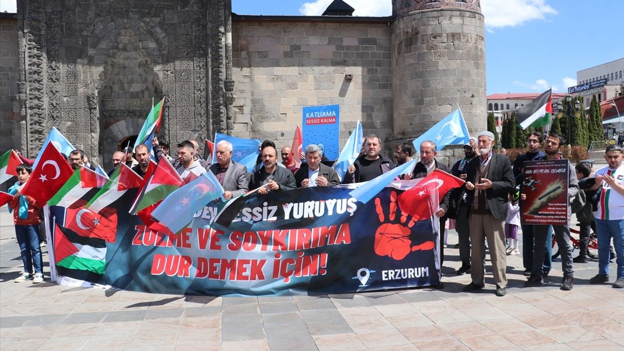 Erzurum'da 77 Hafta Süren Gazze İçin Sessiz Yürüyüş