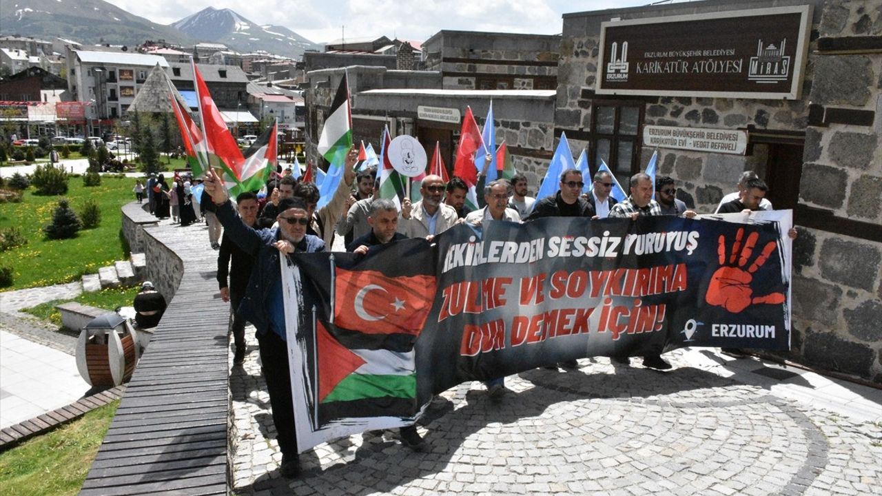 Erzurum'da Hekimlerden Gazze İçin Protesto Yürüyüşü