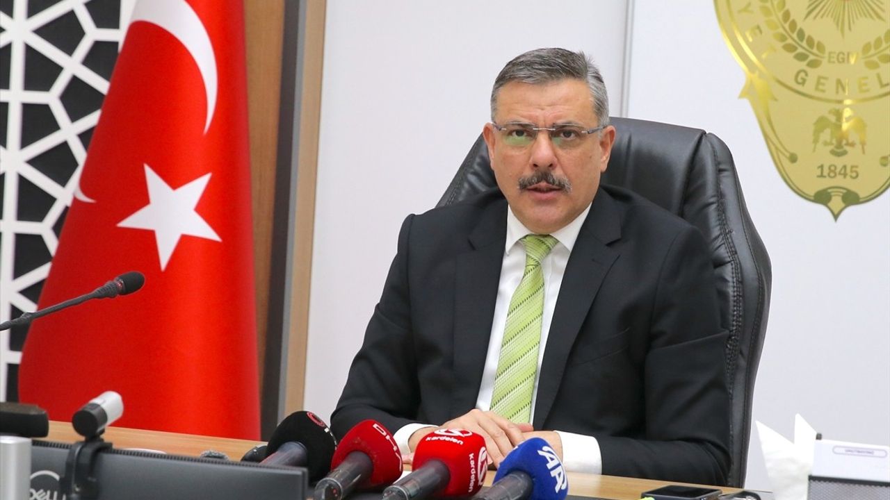 Erzurum'da Sahipsiz Köpek Sorunu: Vali Çiftçi'den Ciddi Açıklamalar