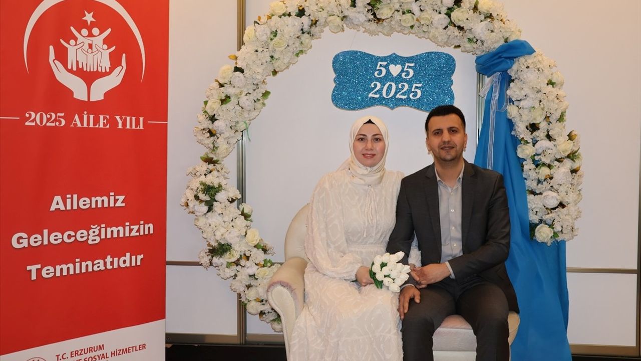 Erzurum'da Sembolik 25 Nikah Kıyıldı: 5.5.2025