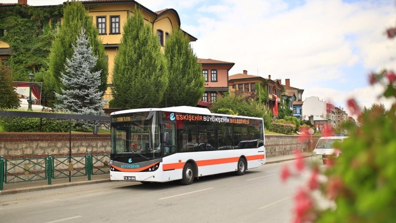 Eskişehir'de Ücretsiz Ulaşım Dönemi Başlıyor!