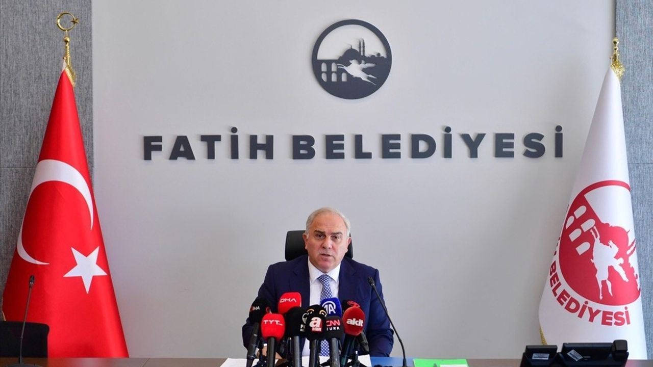 Fatih Belediye Başkanı Turan'dan CHP Genel Başkanı Özel'e Cevap: Algı Operasyonu