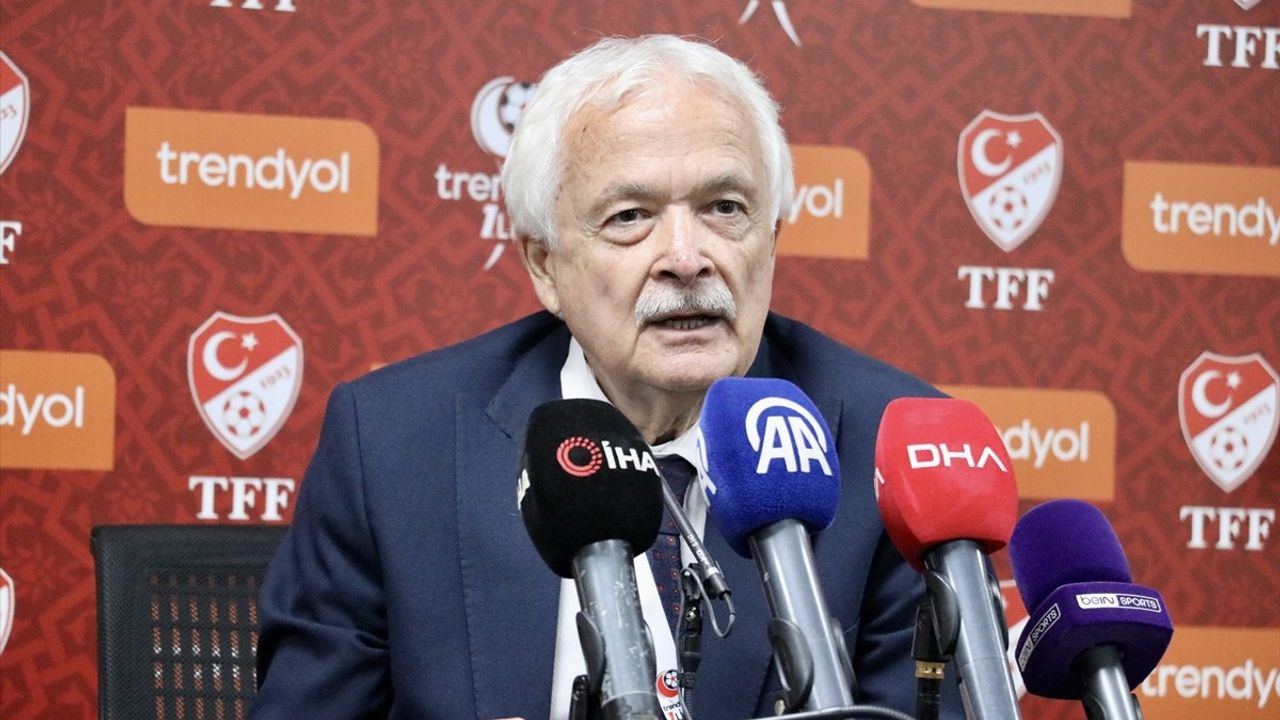 Fatih Karagümrük, Bandırmaspor'u Geçerek Süper Lig'e Yükseldi