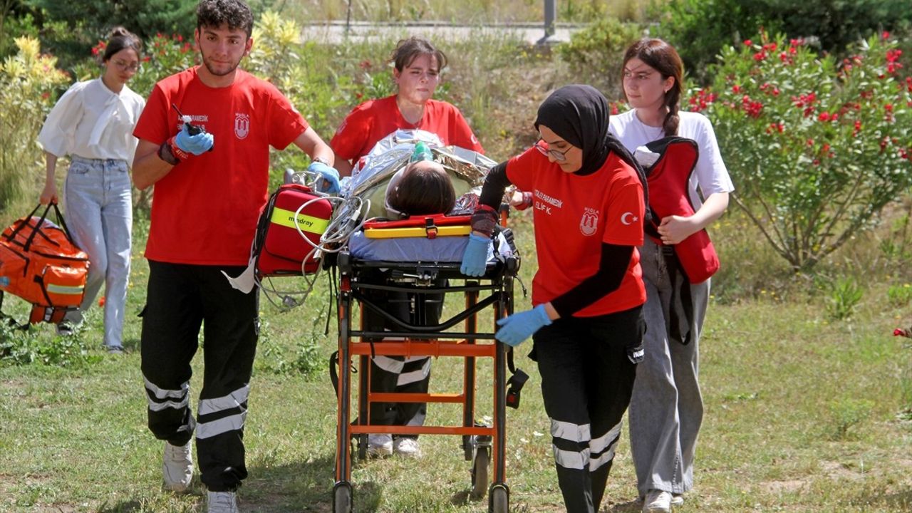 Fethiye'de Gerçekçi Afet ve Acil Durum Tatbikatı Yapıldı
