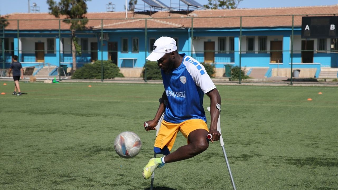 Futbol Aşkı Ayağını Kaybettirmedi: Muhammed Umar Grema’nın Hikayesi