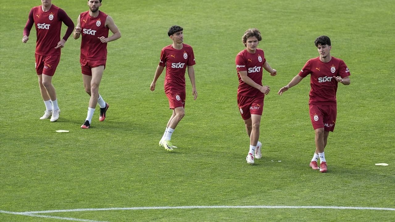 Galatasaray Başakşehir Maçına Hazırlıklarına Hızla Devam Ediyor