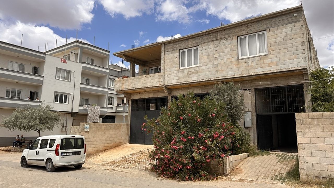 Gaziantep'te Kızını Boğarak Öldüren Anne Tutuklandı