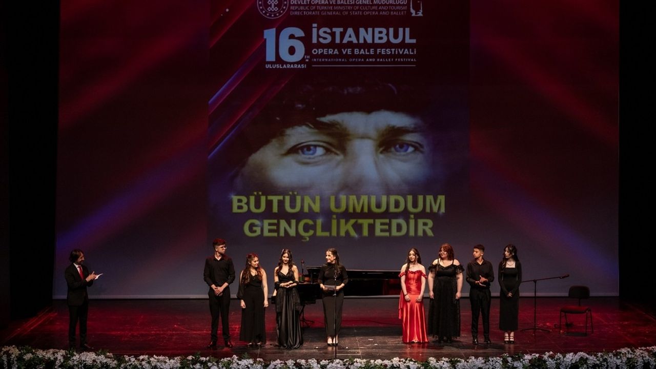 Genç Yetenekler 16. Uluslararası İstanbul Opera ve Bale Festivali'nde Sahne Aldı