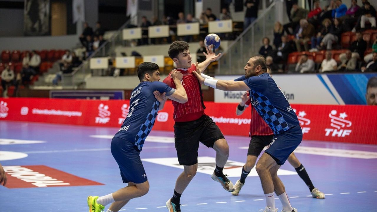 Hentbol HDI Sigorta Türkiye Kupası Finalistleri Belli Oldu