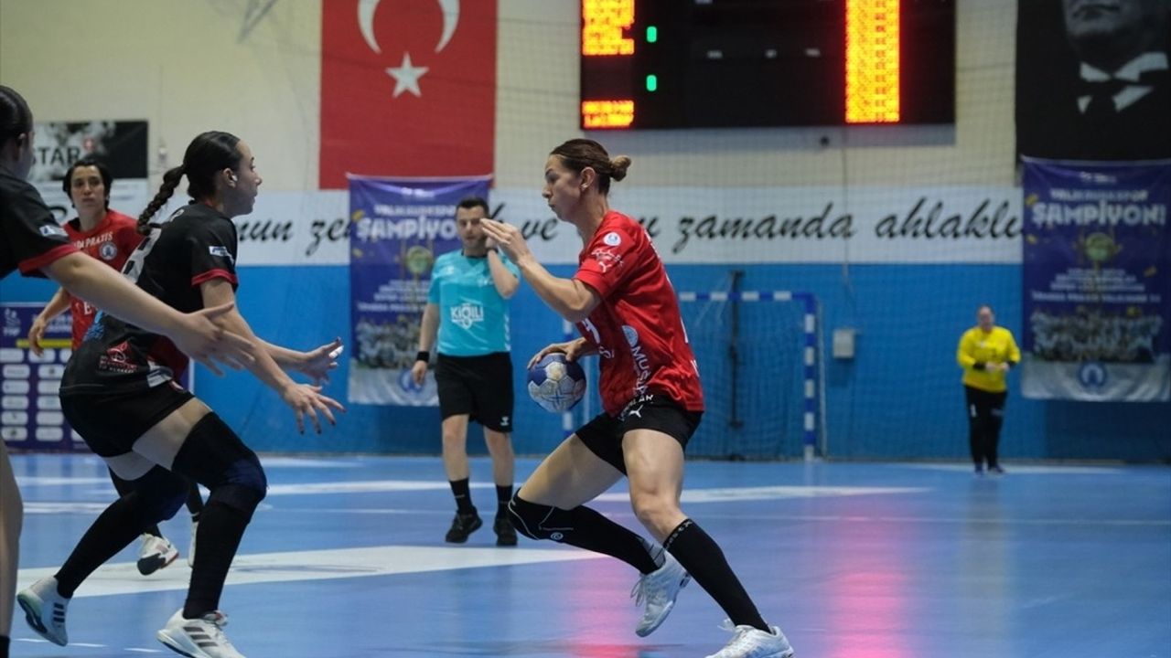 Hentbol Kadınlar Süper Lig Finalinde Adasokağı Beraberliği Sağladı