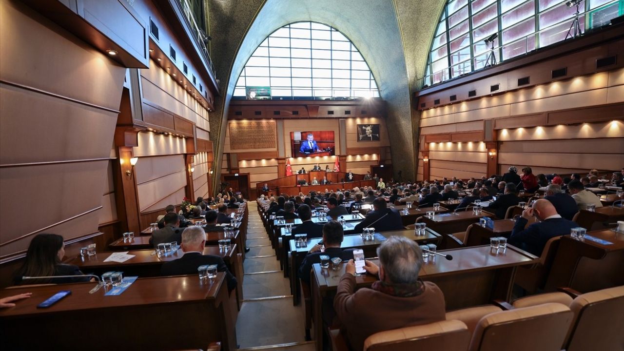 İBB Meclisi'nde İSKİ ile İlgili Önemli Soru Önergeleri Görüşüldü