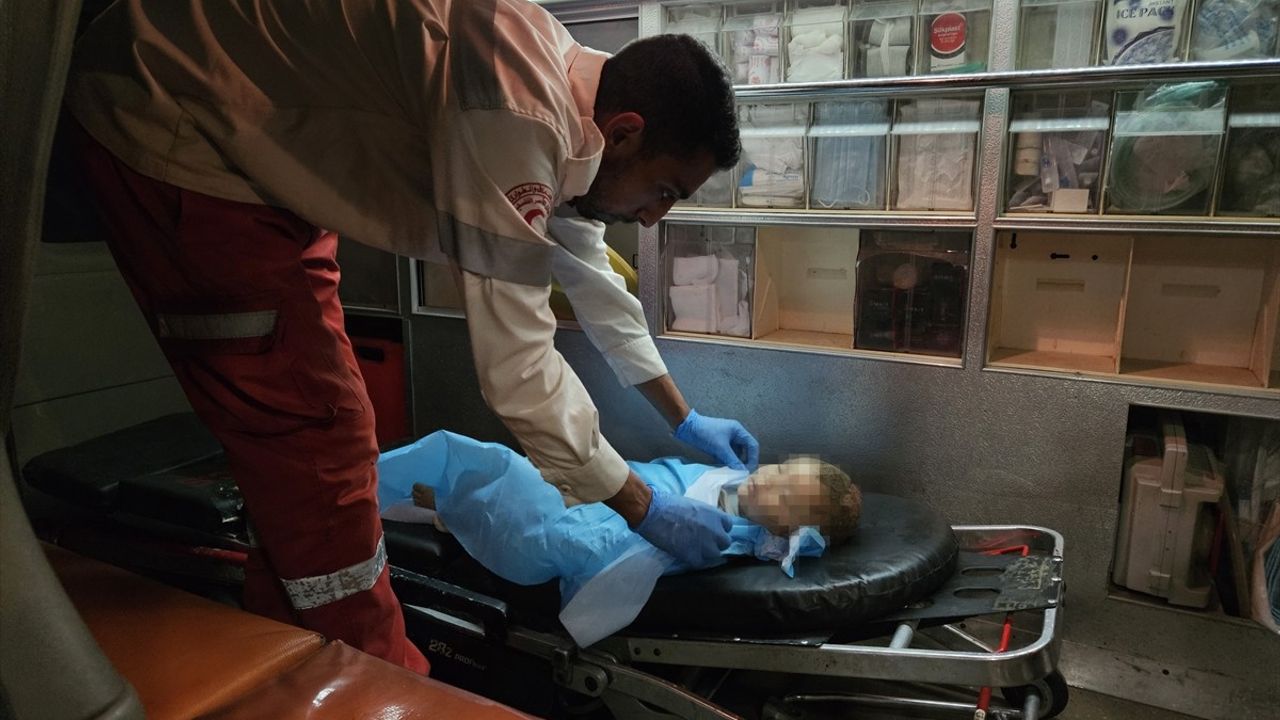 İsrail'in Gazze Saldırılarında 10 Kişi Hayatını Kaybetti