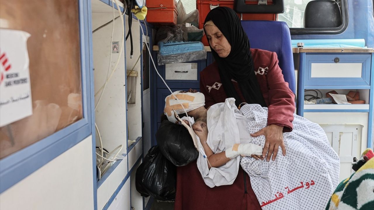 İsrail Ordusu, Gazze'deki Endonezya Hastanesini Kuşattı