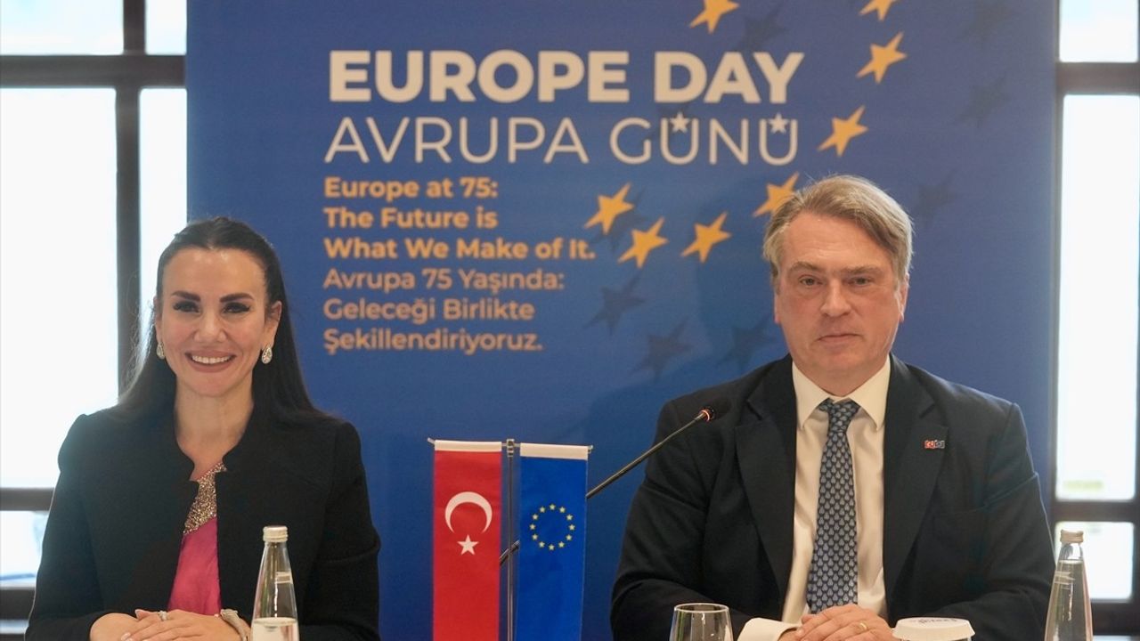 İstanbul'da Avrupa Günü Resepsiyonu