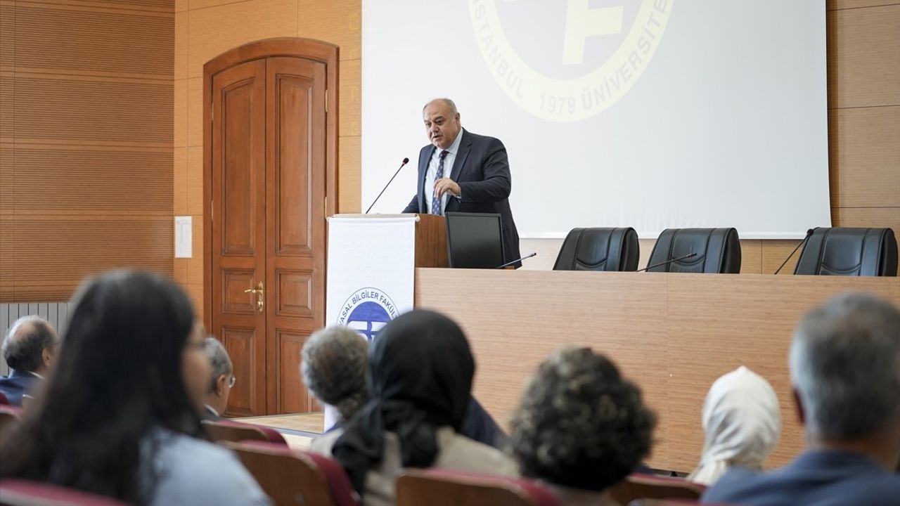 İstanbul'da Kamu Yönetimi Denetimi Sempozyumu Gerçekleşti