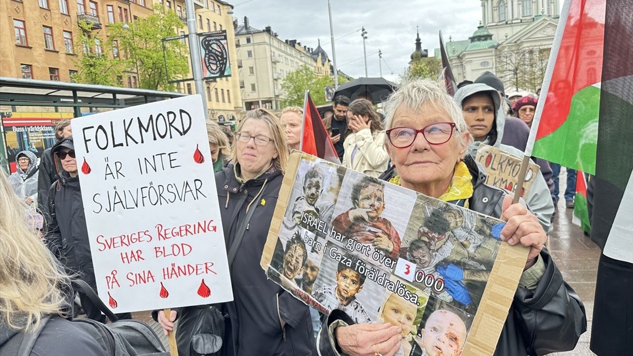 İsveç'te Gazze saldırılarına karşı büyük protesto