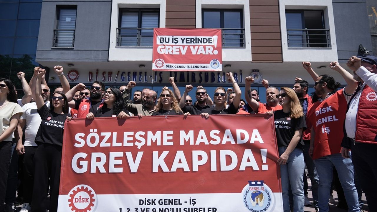 İzmir Büyükşehir Belediyesi'nde 23 Bin İşçi Greve Çıkıyor