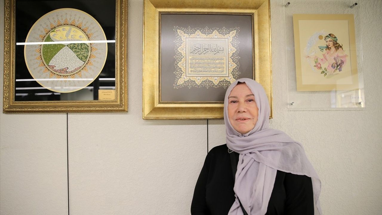 İzmir'de Geleneksel Türk Sanatları Sergisi Sanatseverlerle Buluştu