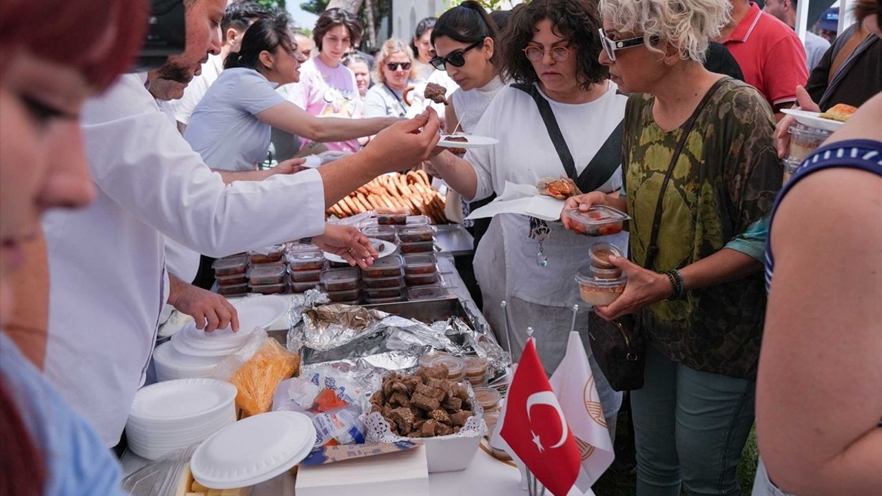 İzmir'de Türk Mutfağı Haftası: Geleneksel Lezzetler Ziyaretçileri Bekliyor