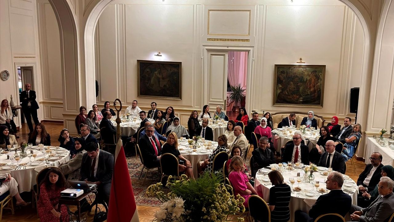 Kahire'de 15 Mayıs Uluslararası Aile Günü Coşkuyla Kutlandı