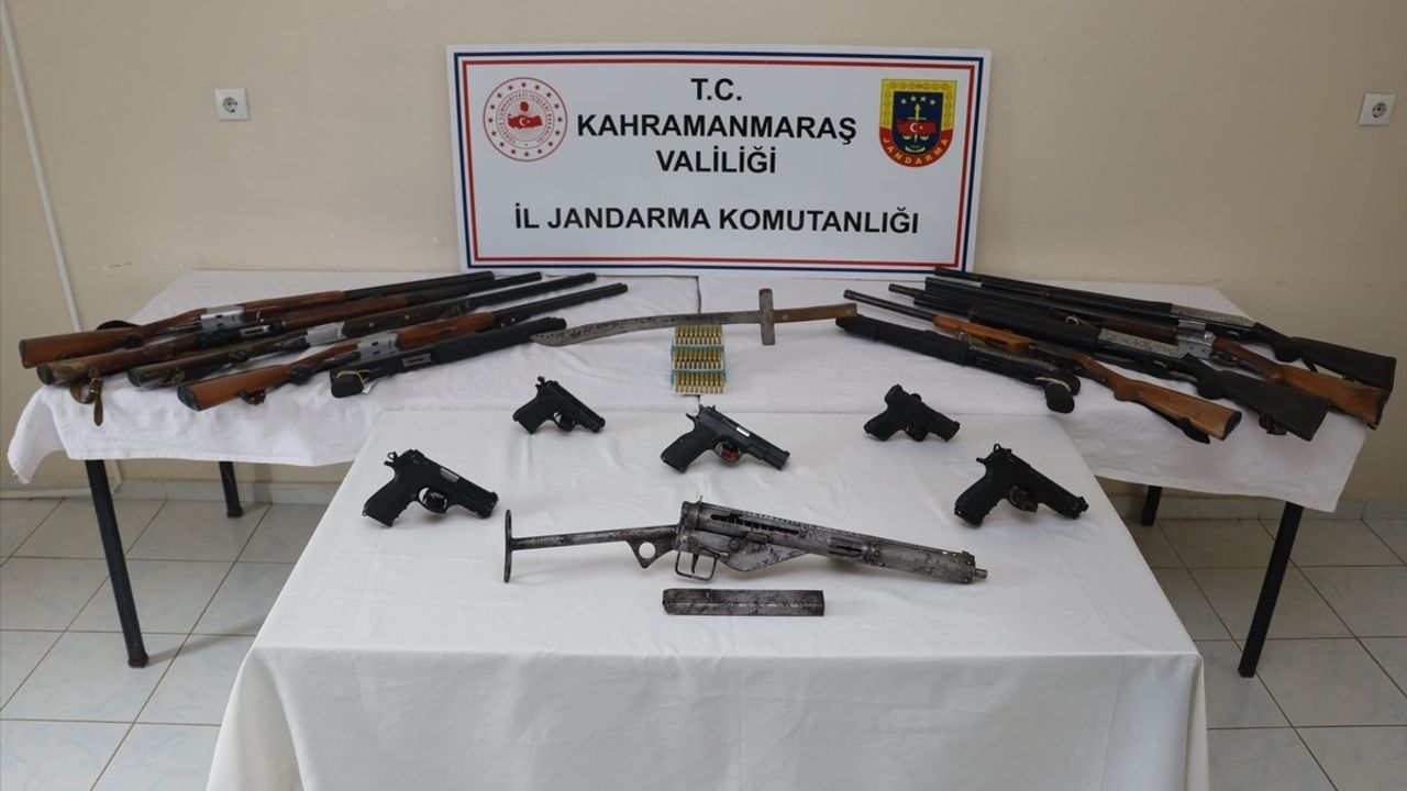 Kahramanmaraş'ta Kaçak Silah Operasyonu: 13 Zanlı Tutuklandı