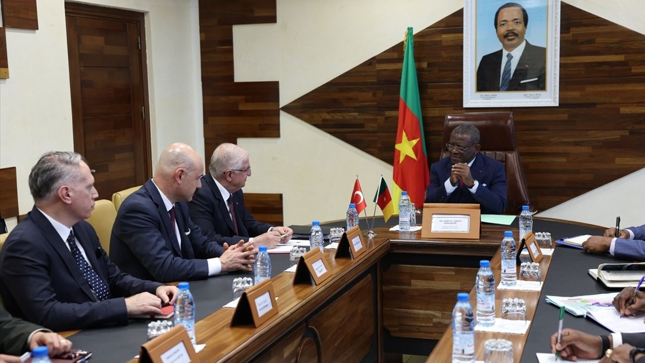 Kamerun’da Güler ile Ngute Görüştü