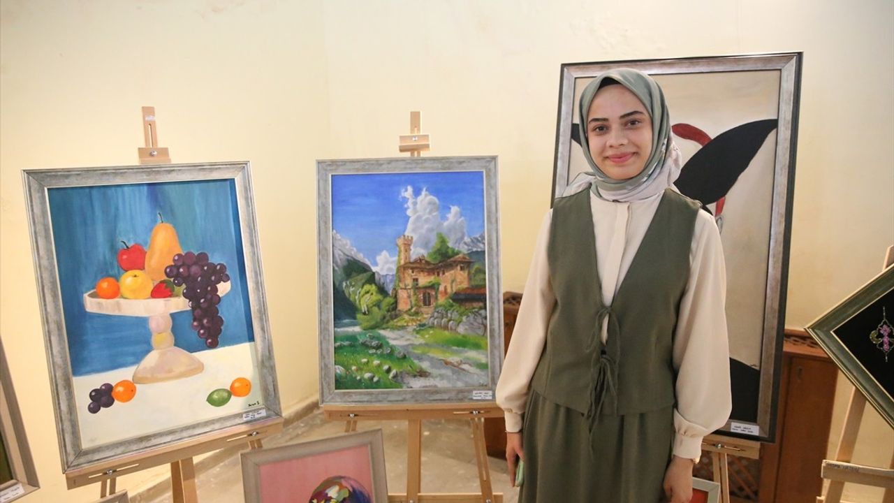 Kastamonu'da 'Yurt İçinden Sanat' Sergisi Açıldı