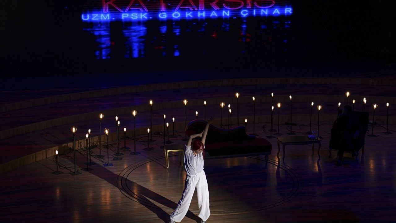 Katarsis-Gel Yeniden Başlayalım Etkinliği Başkentte İzleyiciyle Buluştu