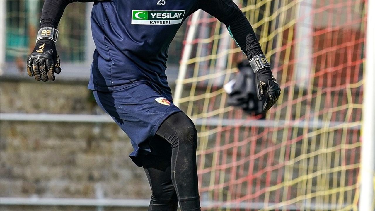 Kayserispor, Galatasaray Maçına Hazırlanıyor