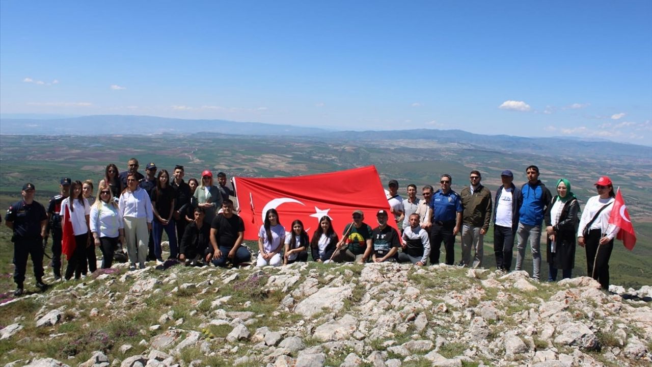 Kırklar Dağı'nda Gençlik Yürüyüşü Coşkusu