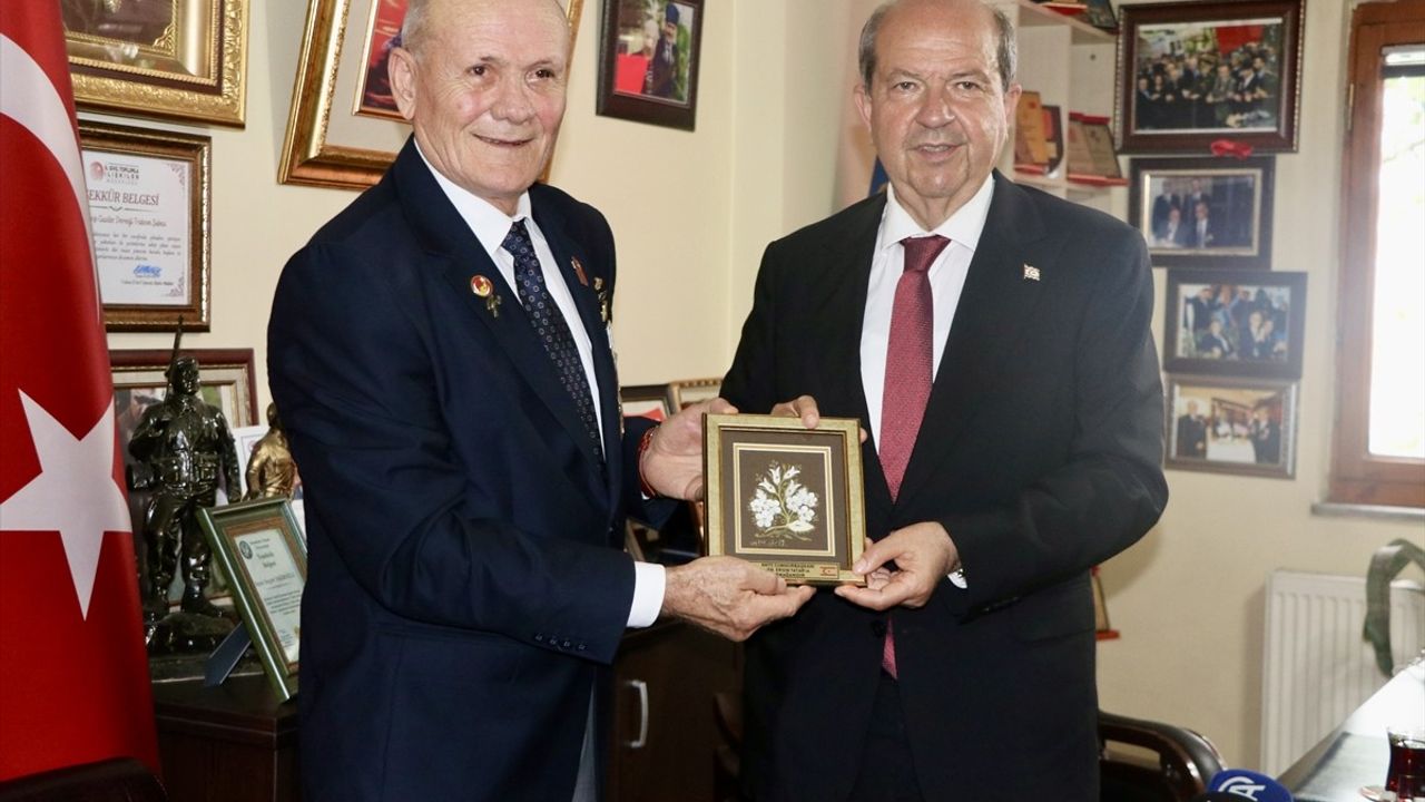 KKTC Cumhurbaşkanı Ersin Tatar, Trabzon'da Kıbrıs Gazileri ile Buluştu