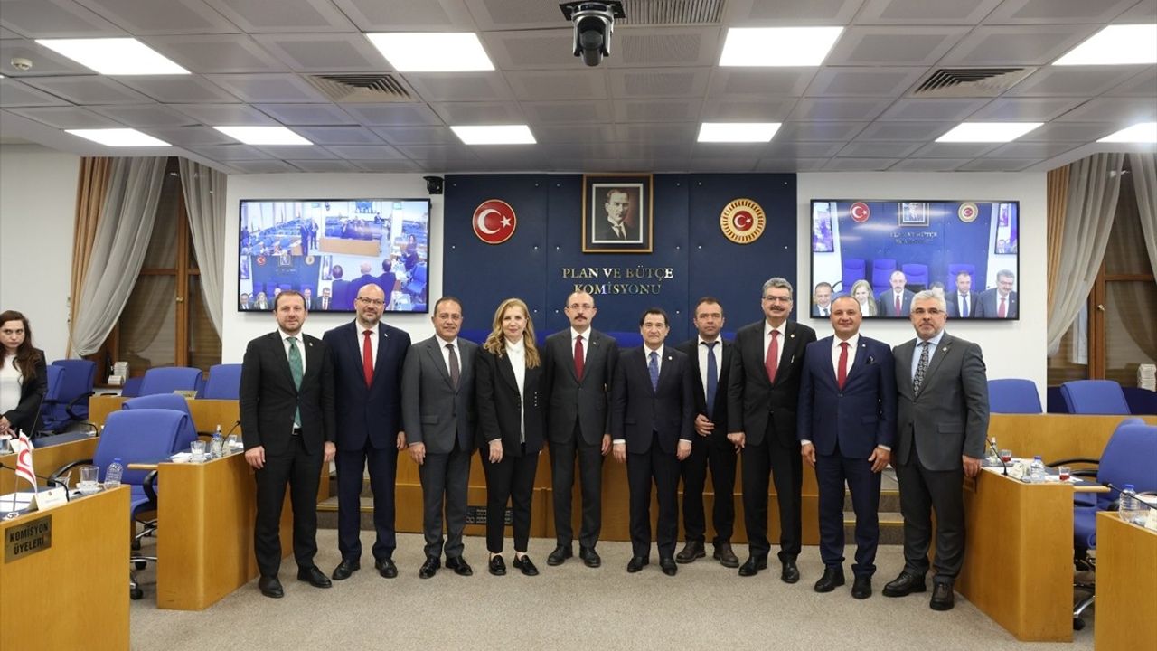 KKTC Heyetinden TBMM'ye Önemli Ziyaret