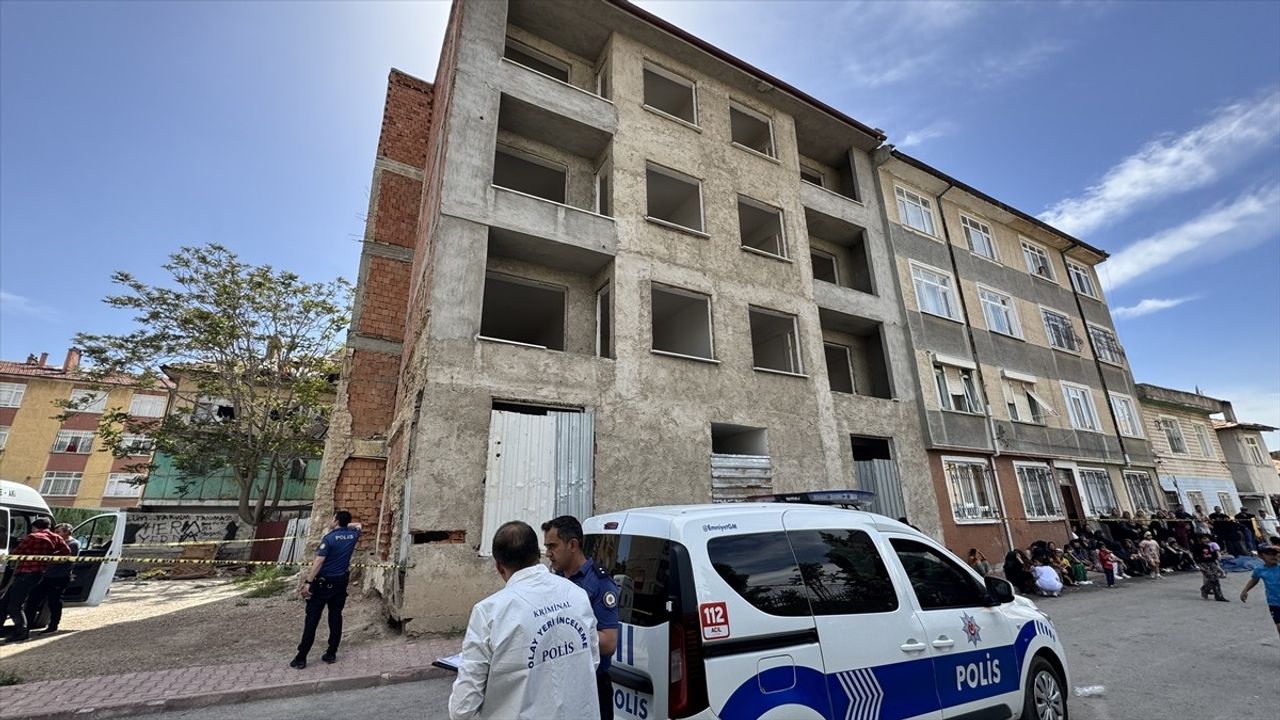 Konya'da İnşaat Halindeki Binada Ceset Bulundu