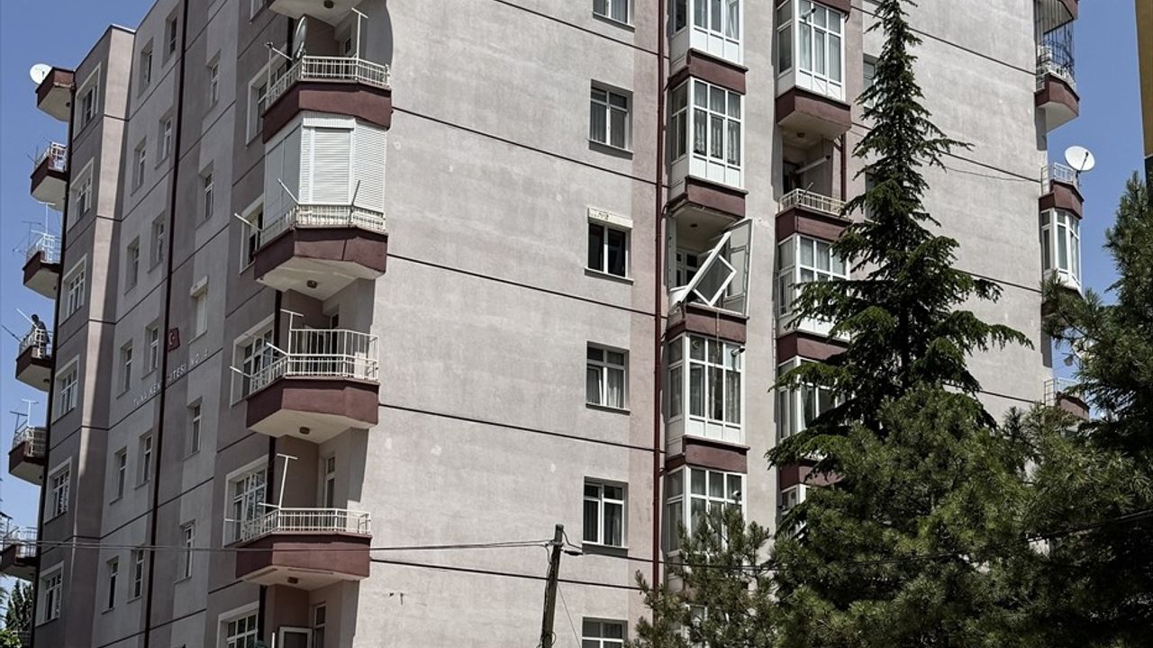Konya'da Mutfak Tüpünden Kaynaklanan Gaz Patlaması: 1 Yaralı