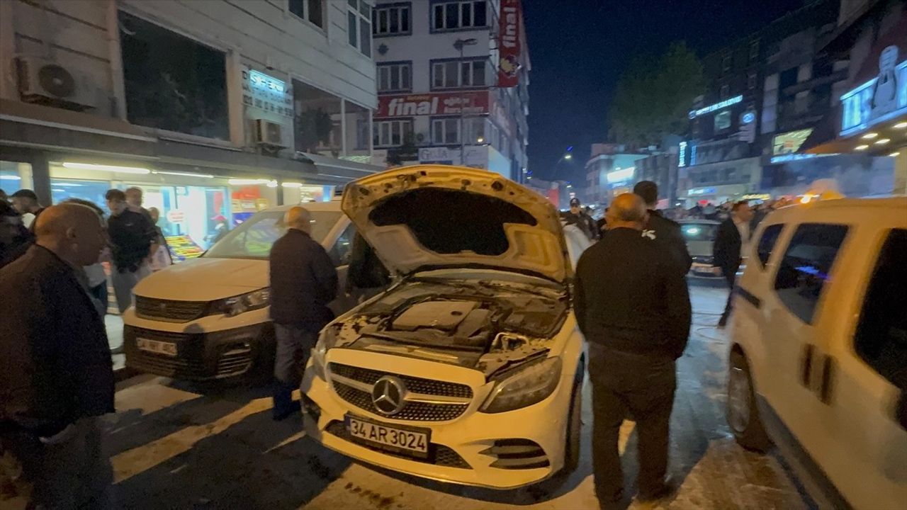 Küçükçekmece'de Galatasaray Kutlamalarında Havai Fişek Faciası