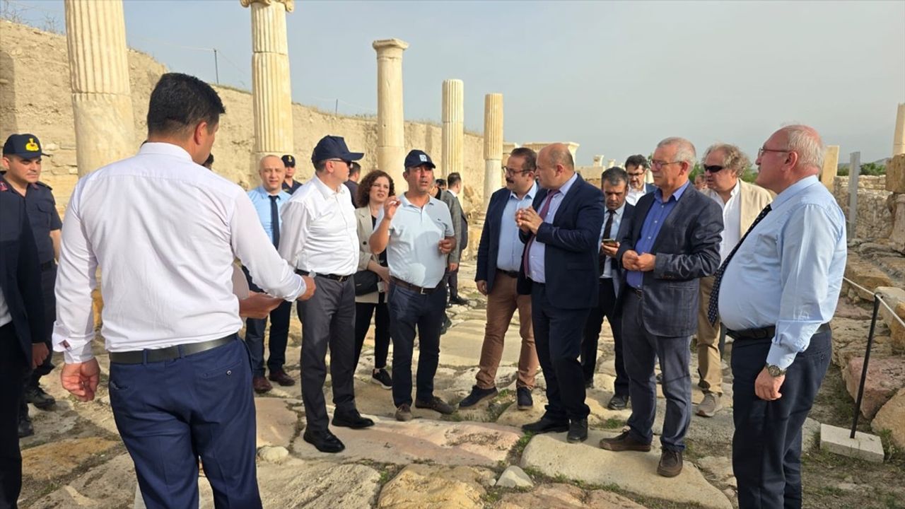 Kültür ve Turizm Bakan Yardımcısı Yazgı, Denizli'deki Antik Kentleri Ziyaret Etti