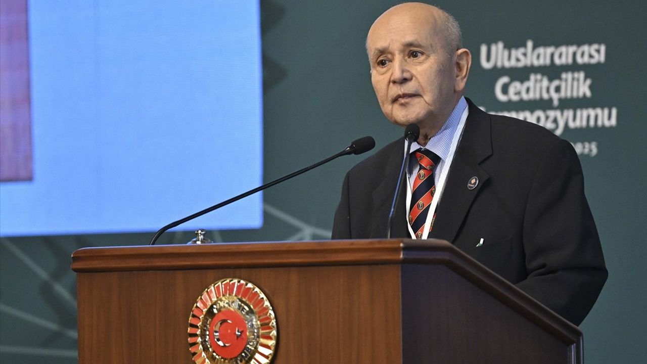 Kurtulmuş, Ceditçilik Hareketi'nin Önemi Üzerine Konuştu